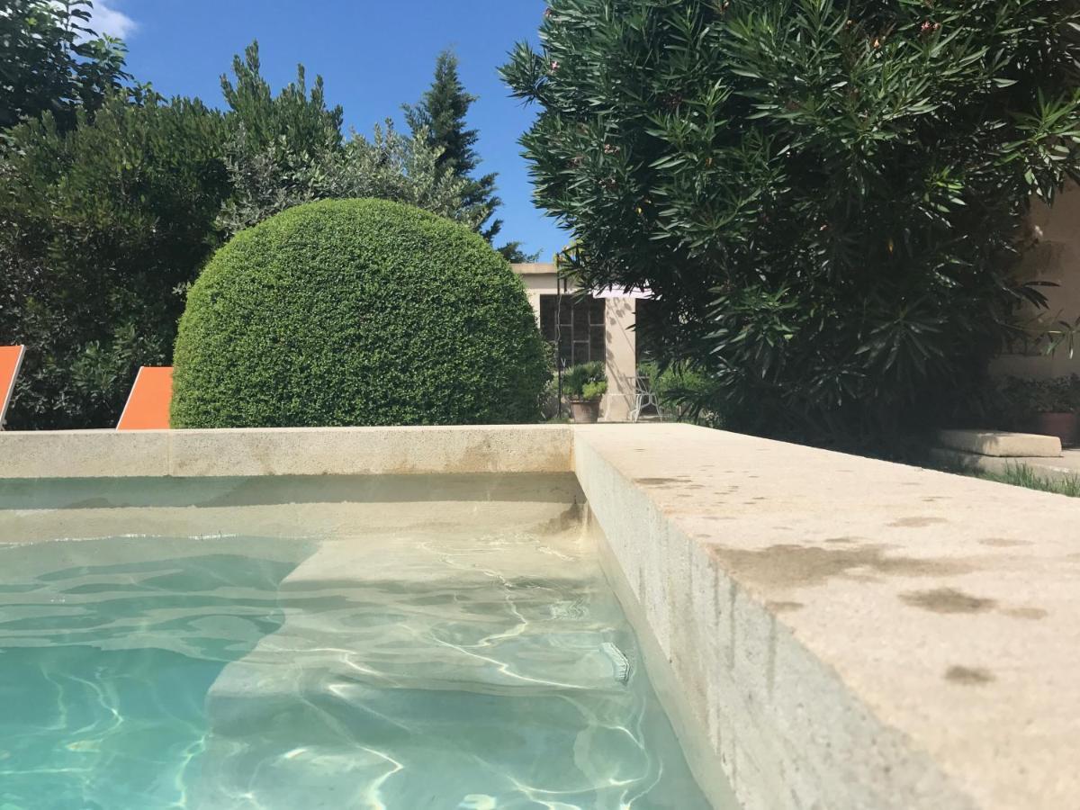 B&B - Le Vieux Figuier แวกเกราส ภายนอก รูปภาพ